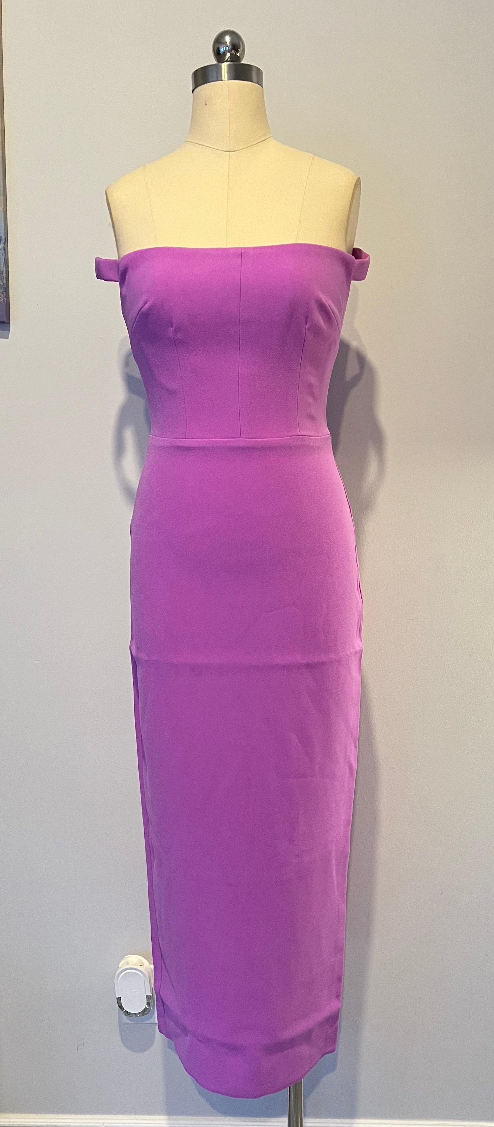 Alex Perry / Tierny Off-shoulder Midi Dress in Stretch Crepe / Size 6